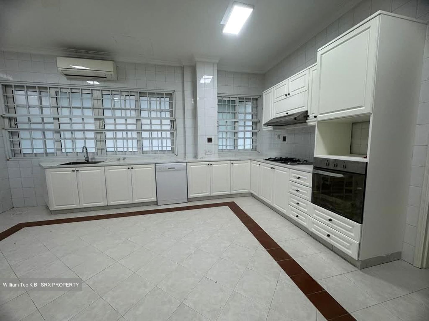 Swiss Club Road (D11), Detached #577933651